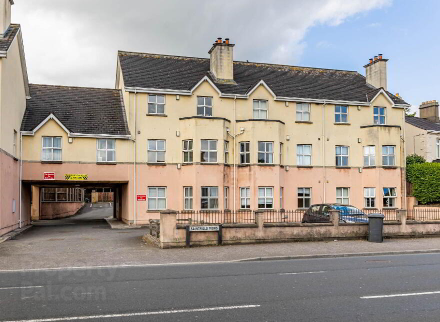 7 Saintfield Mews, Lisburn, BT27 5SU photo