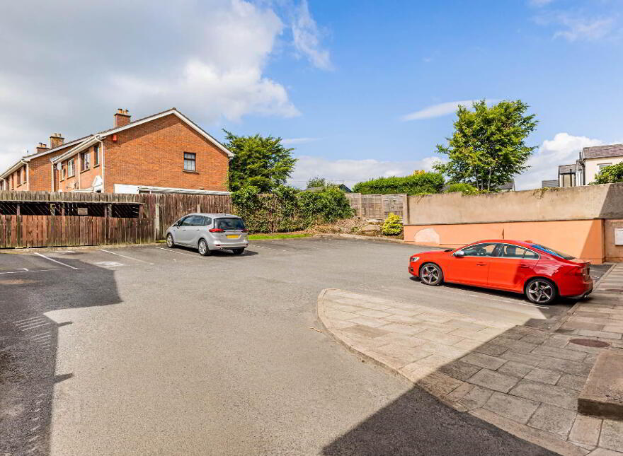 7 Saintfield Mews, Lisburn, BT27 5SU