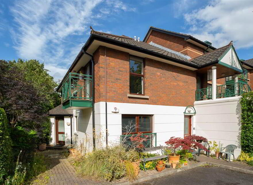 14 Ashleigh Manor, Windsor Avenue, Belfast, BT9 6JY photo