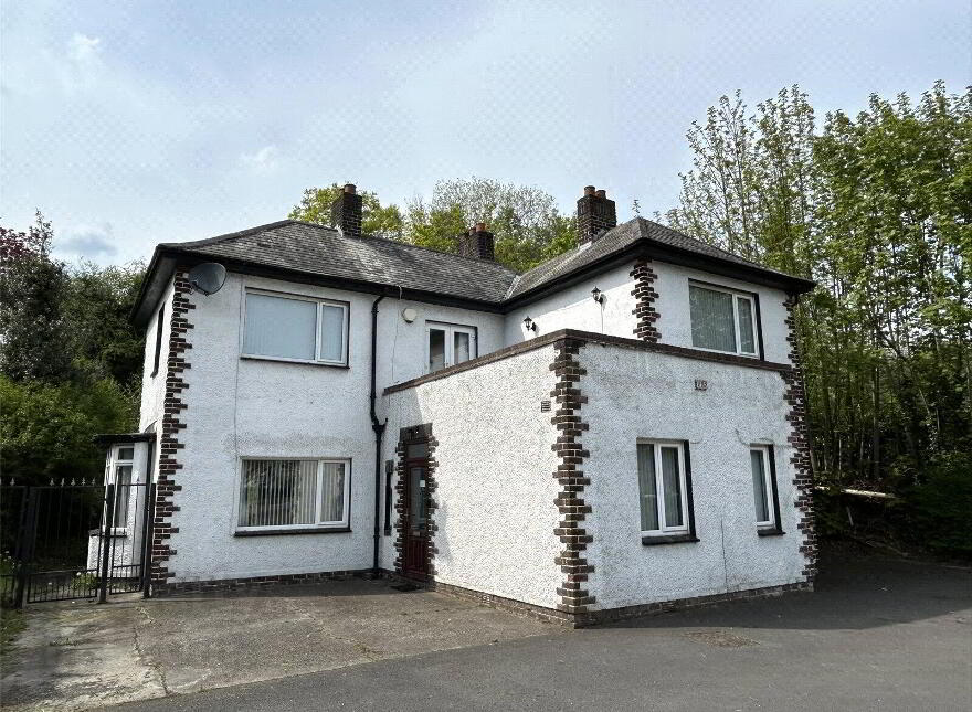 668 Shore Road, Belfast, BT15 4HG photo