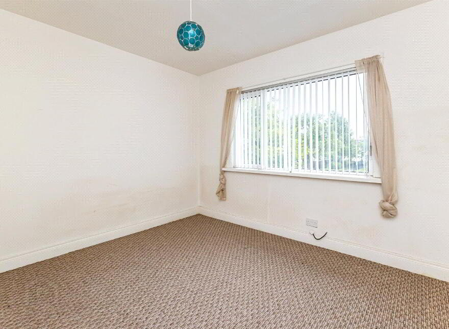 668 Shore Road, Belfast, BT15 4HG