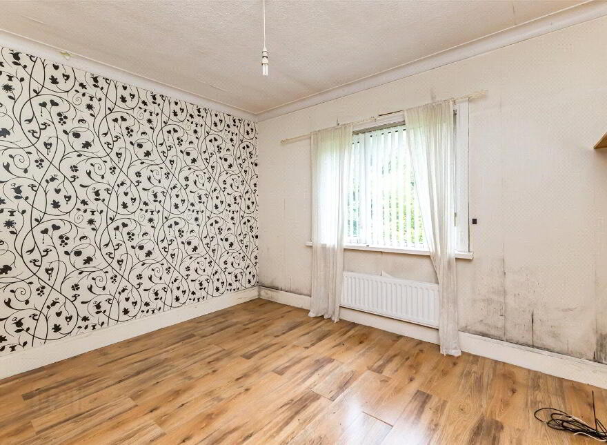 668 Shore Road, Belfast, BT15 4HG