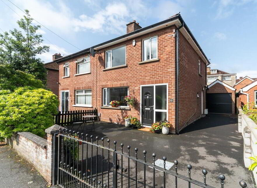 61 Sharman Road, Stranmillis, Belfast, BT9 5FX photo