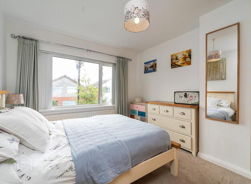 61 Sharman Road, Stranmillis, Belfast, BT9 5FX
