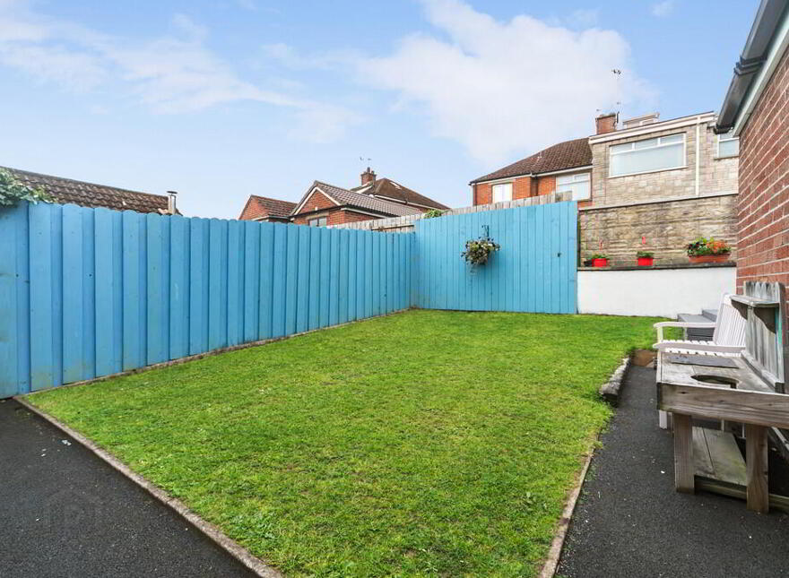 61 Sharman Road, Stranmillis, Belfast, BT9 5FX