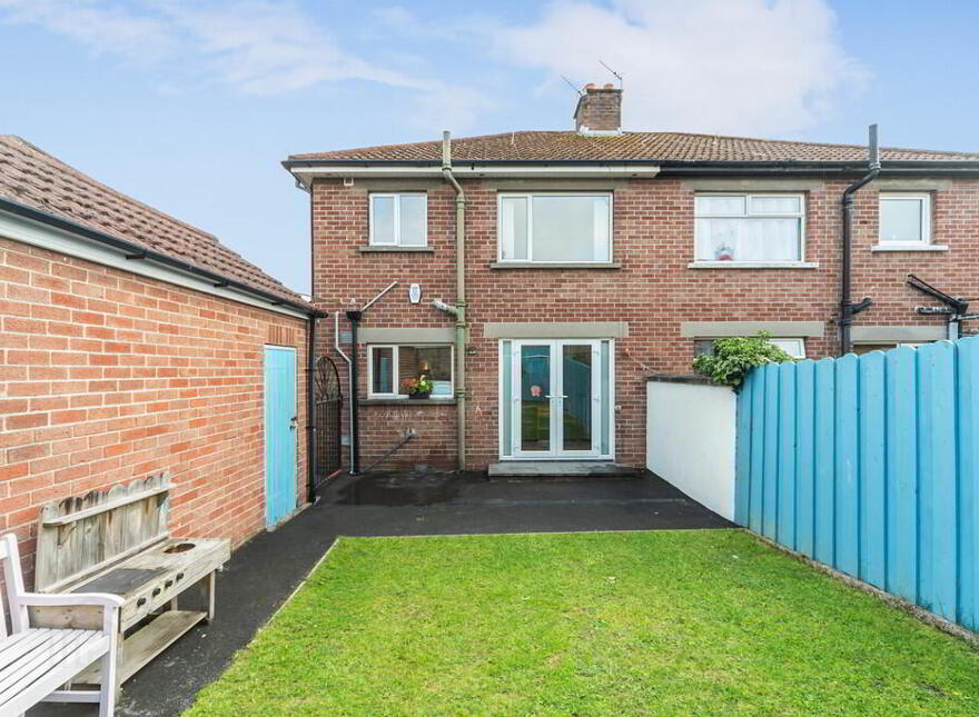 61 Sharman Road, Stranmillis, Belfast, BT9 5FX