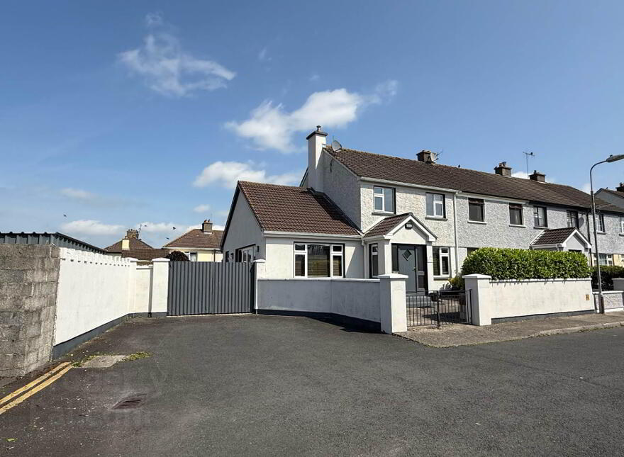17 Comeragh Drive, Clonmel, E91Y193 photo