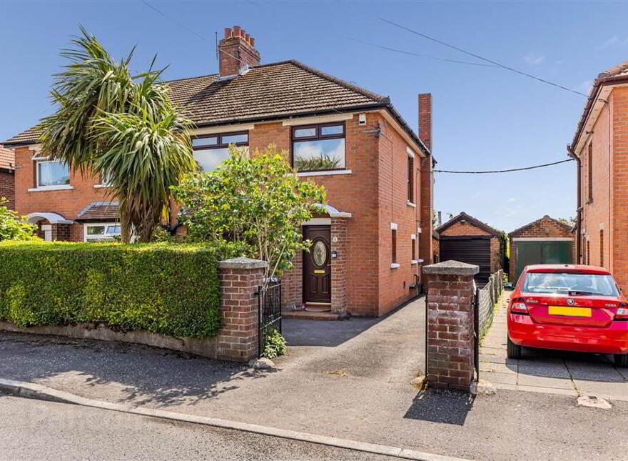 9 Fairview Park, Dunmurry, Belfast, BT17 9HL photo