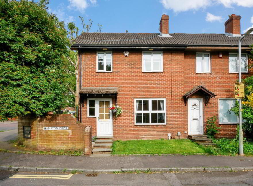 2 Hampton Drive, Ormeau Road, Belfast, BT7 3DE photo