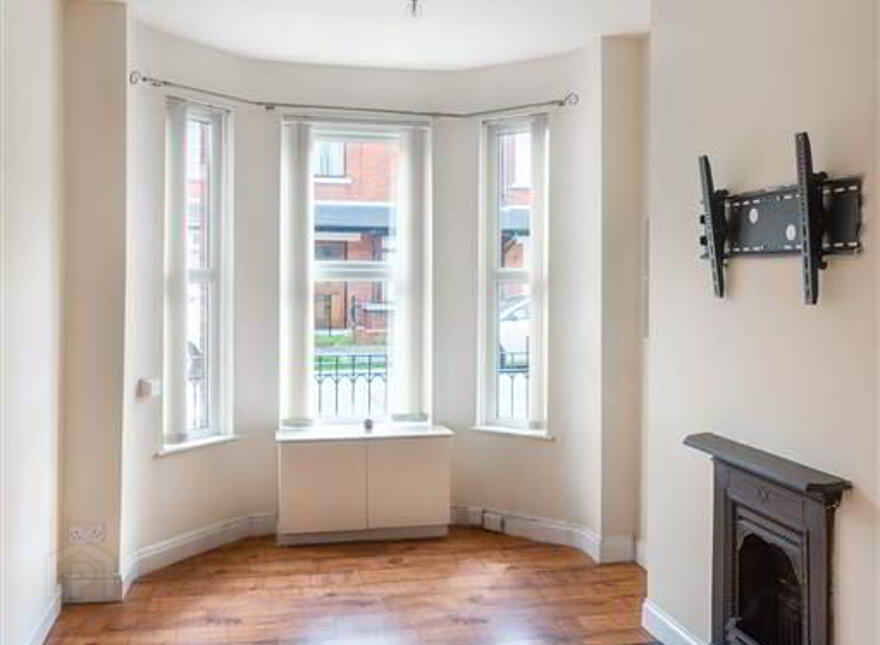 25 Woodcot Avenue, Belfast, BT5 5JB