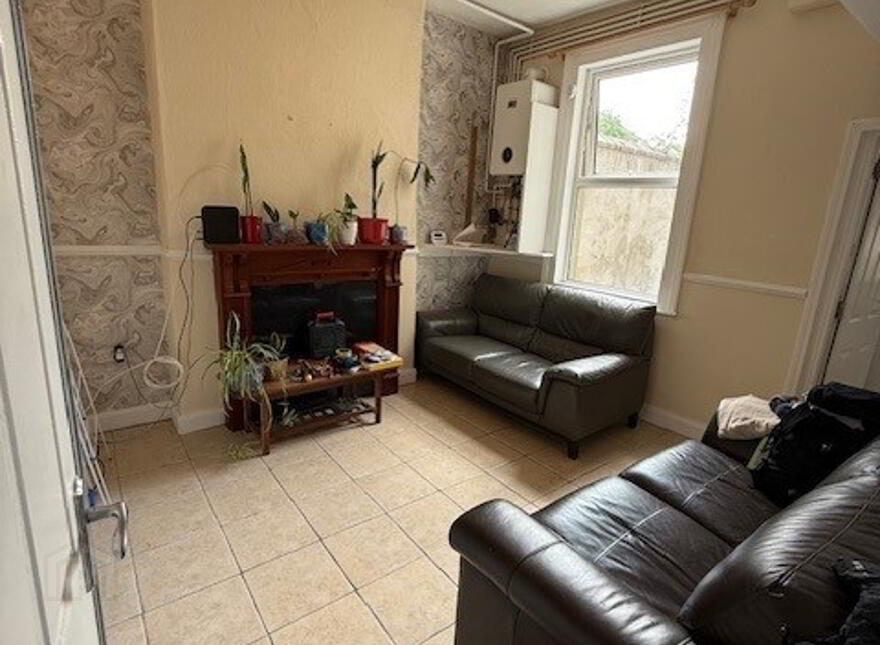 2 Ulsterville Gardens, Belfast, BT9 7BA