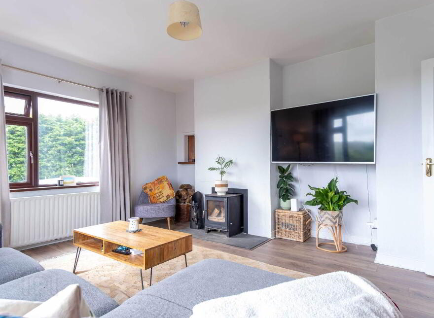 Knocknaraha, Church Cross, Skibbereen, P81DD82