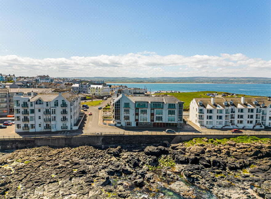 11 Ecosse, Kinora Terrace, Portstewart, BT55 7FR