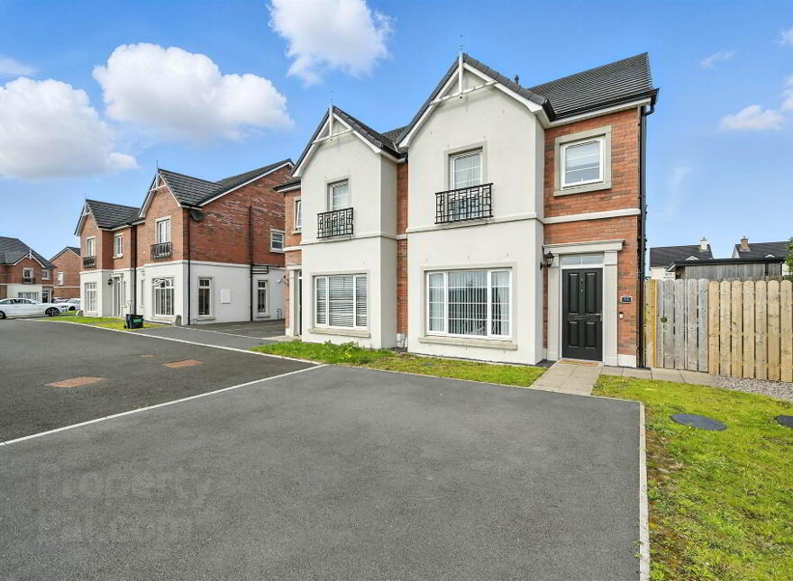 12 Ballyoran Heights, Dundonald, Belfast, BT16 1ZN photo