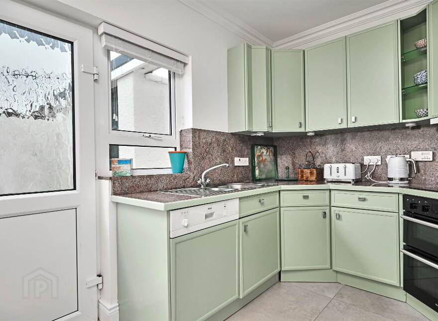 Flat 3 Crescent House, The Crescent, Portstewart, BT55 7AB