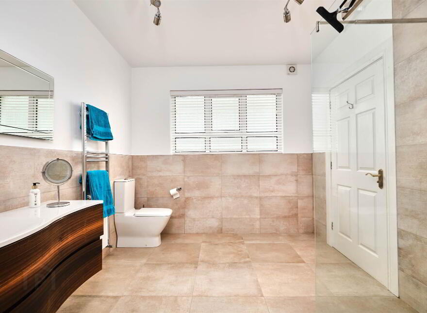 Flat 3 Crescent House, The Crescent, Portstewart, BT55 7AB