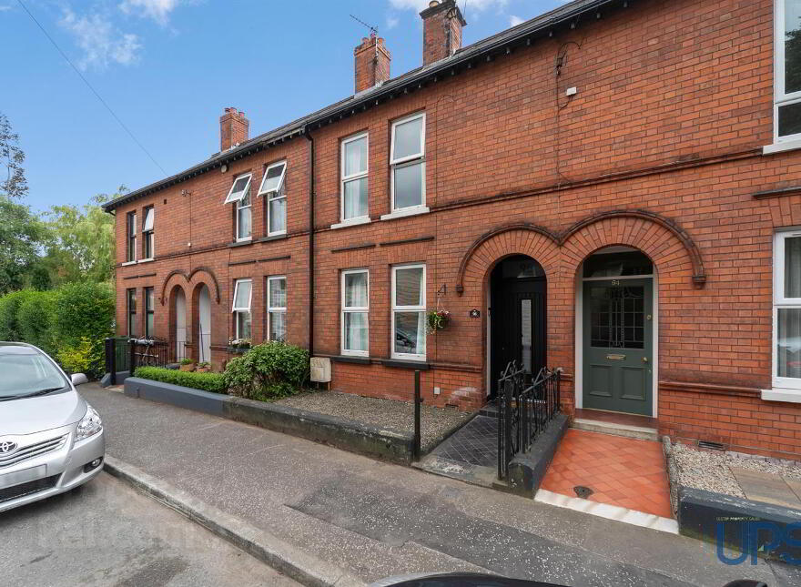 96 Wallace Avenue, Lisburn, BT27 4AE photo