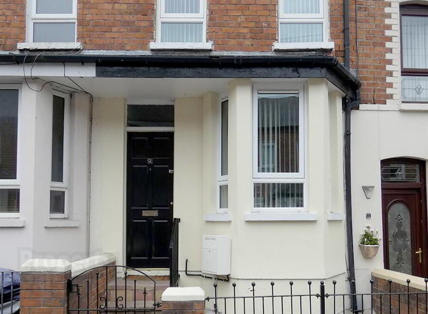 91 Mountcollyer Avenue, Belfast, BT15 3DR photo