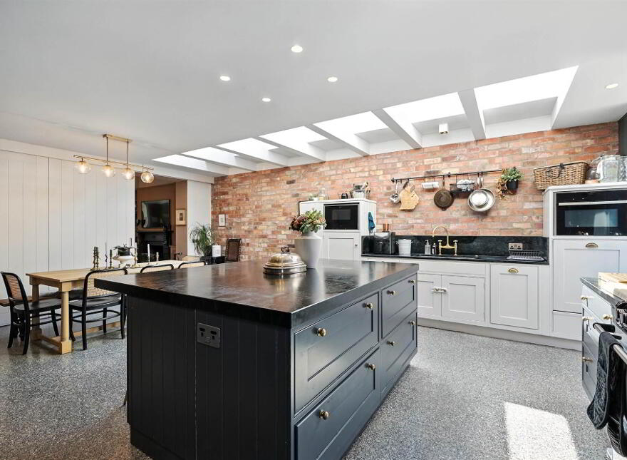 18 St Judes Avenue, Belfast, BT7 2GZ