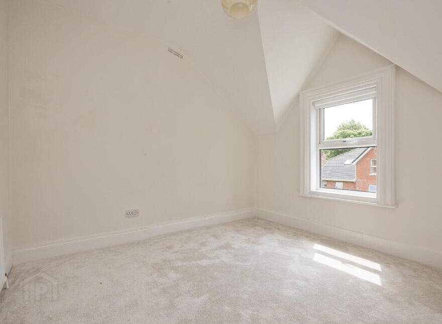 92 Marlborough Park Central, Belfast, BT9 6HP