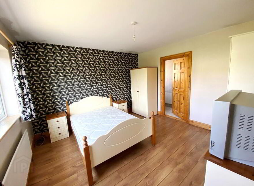 86 Lawnsdale, Navenny, Ballybofey, F93Y3C8
