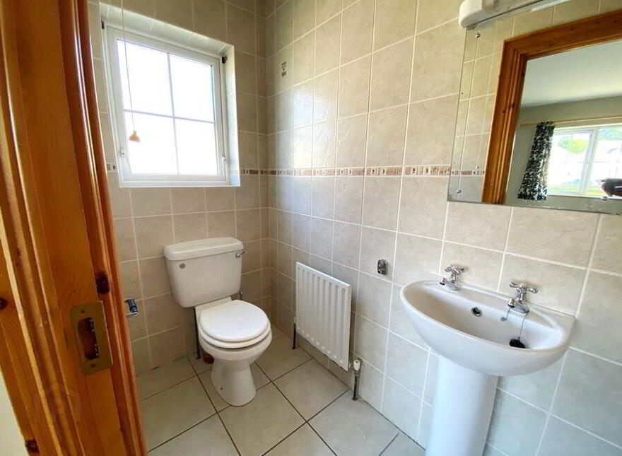 86 Lawnsdale, Navenny, Ballybofey, F93Y3C8