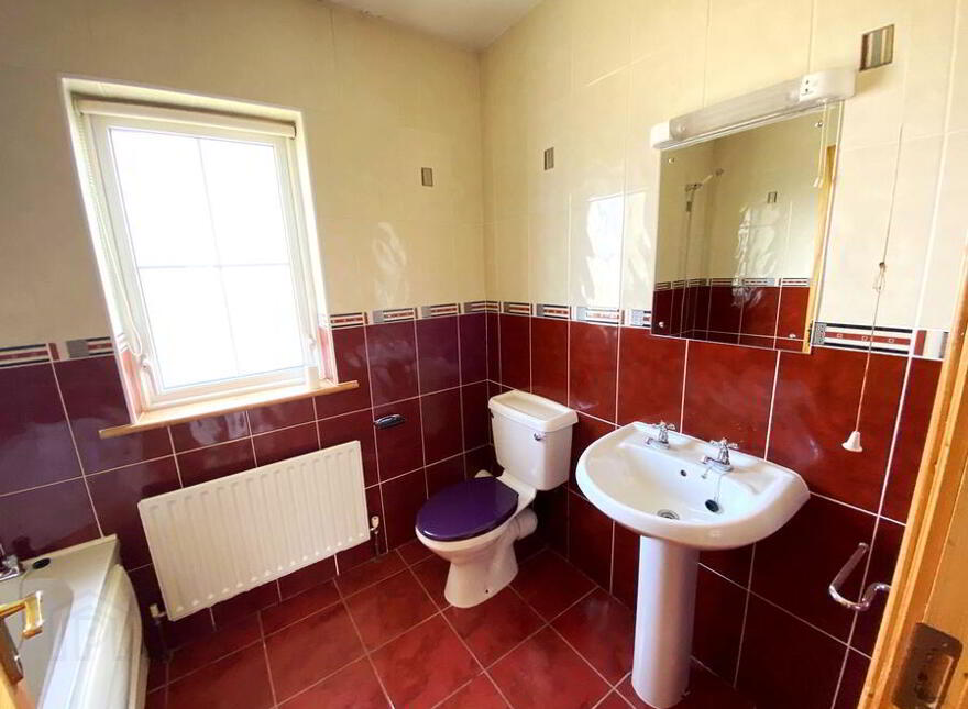 86 Lawnsdale, Navenny, Ballybofey, F93Y3C8