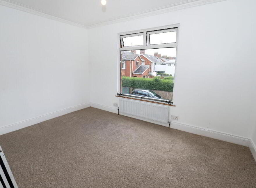 44 Willowholme Drive, Belfast, BT6 8PB