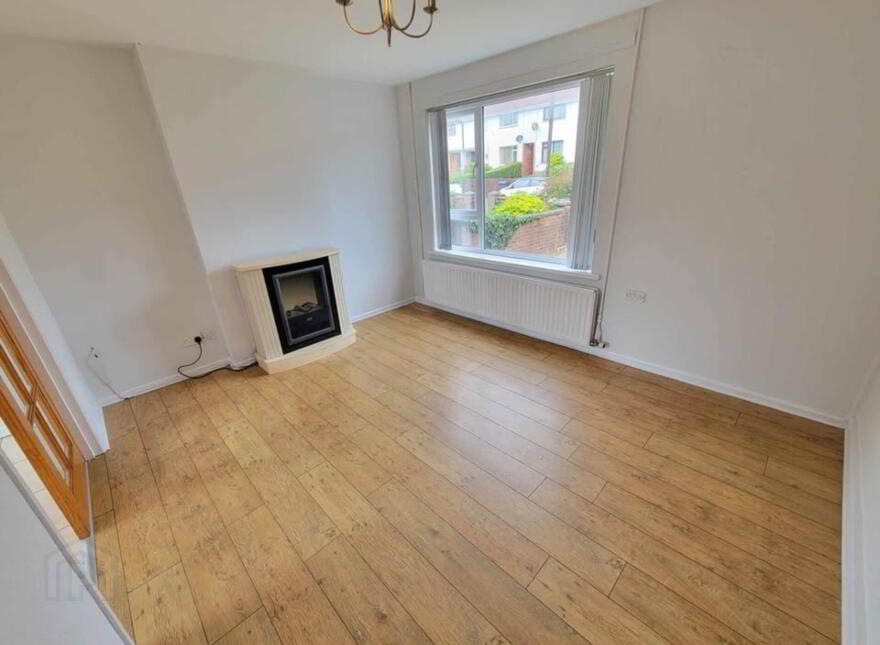 64 Coronation Road, Carrickfergus, BT38 7EZ