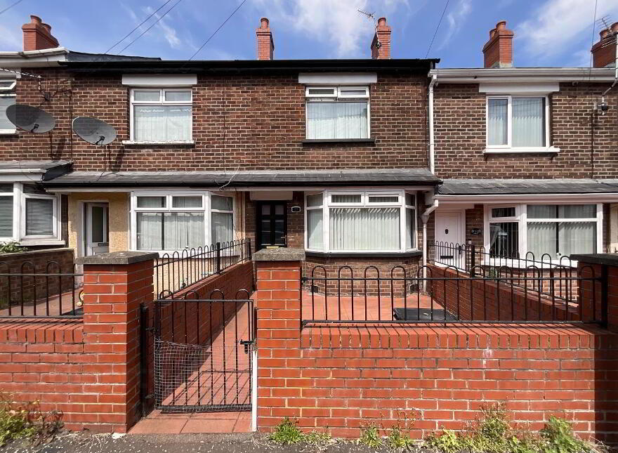 25 Northwood Drive, Belfast, BT15 3QP photo