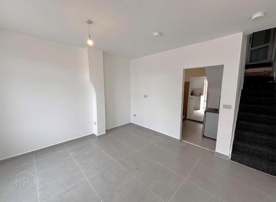 16 Greenland Street, Belfast, BT13 2EN