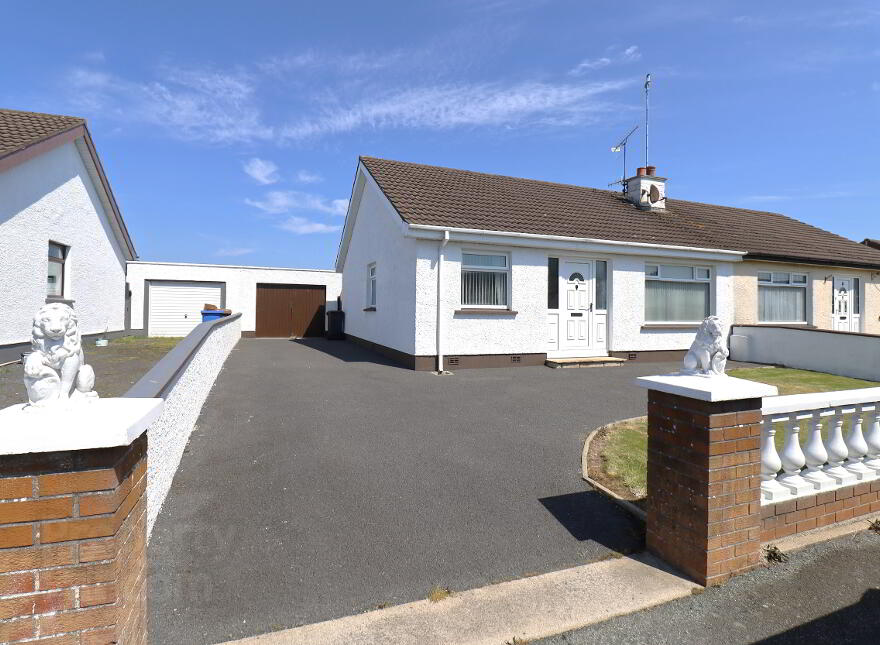 50 Mourneview Park, Kilkeel, BT34 4NB photo