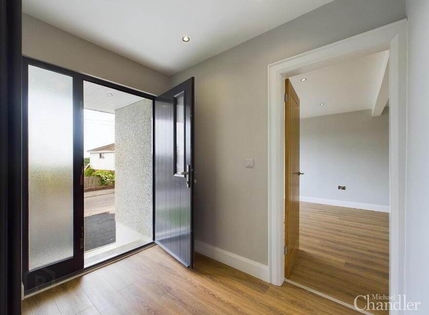 12 Glennor Crescent, Carryduff, Belfast, BT8 8HW