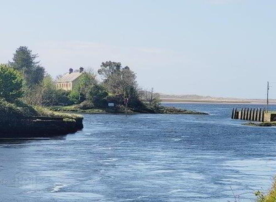 Inis Saimer Island" Mall Quay, Ballyshannon, F94NW18