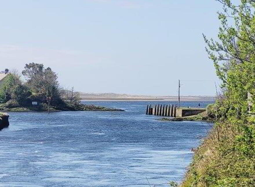 Inis Saimer Island" Mall Quay, Ballyshannon, F94NW18