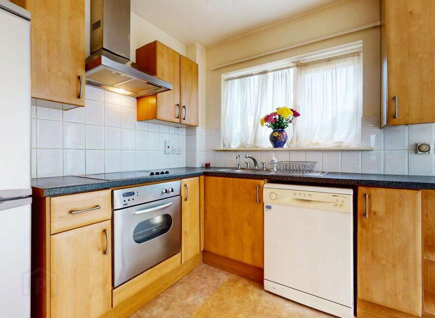 2 Applewood Lawn, Applewood, Swords