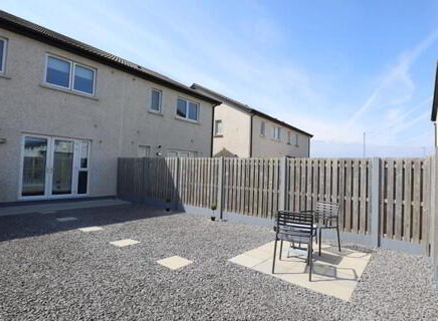 27 The Lawn, Whitefield Hall, Bettystown