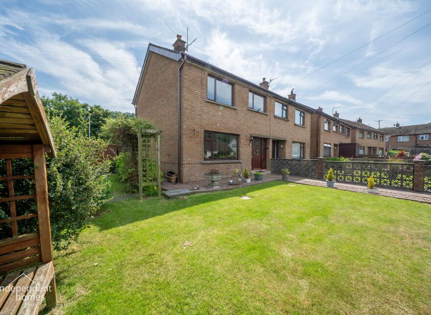5 Glenside, Glynn, Larne, BT40 3HD