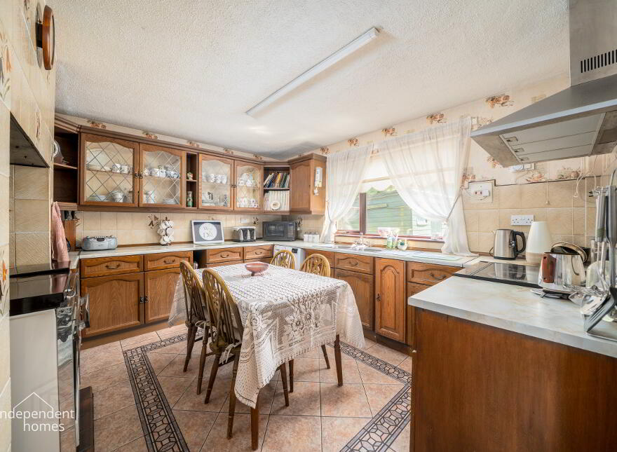 5 Glenside, Glynn, Larne, BT40 3HD