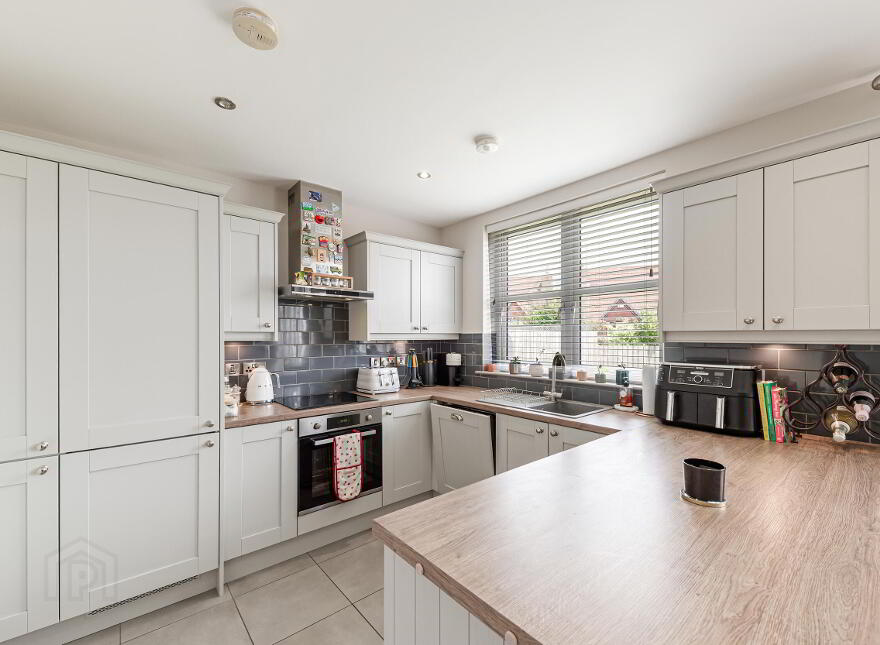 19 Prince Regent Park, Newtownards, BT23 7FT