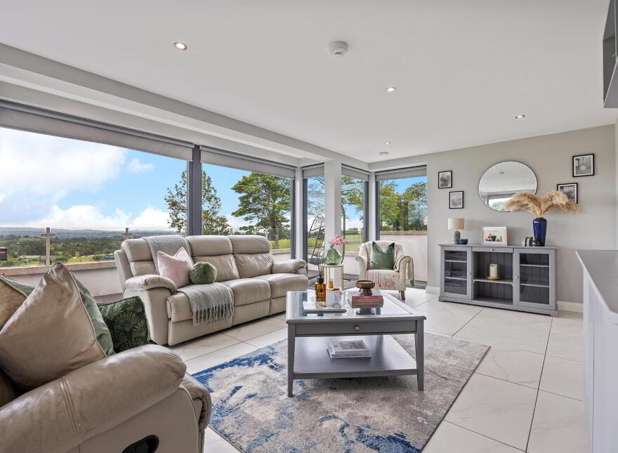 12 Old Ballynoe Road, Antrim, BT41 2QZ