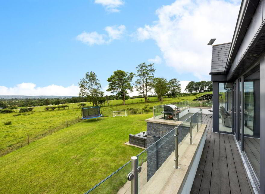 12 Old Ballynoe Road, Antrim, BT41 2QZ