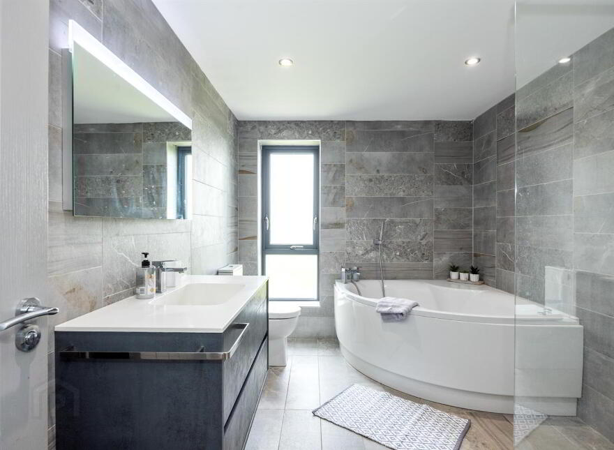 12 Old Ballynoe Road, Antrim, BT41 2QZ