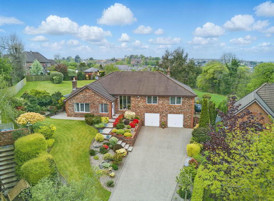 14 Manor Hill, Comber, BT23 5FN photo