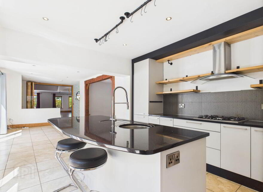 Ballyscanlon, Tramore, X91AY82