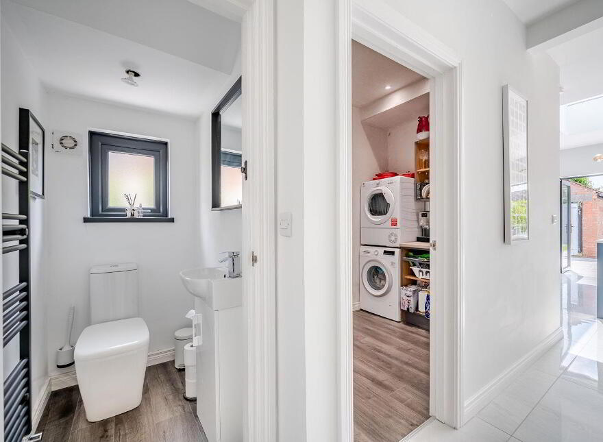 21 Crawfordsburn Road, Bangor, BT19 1BG
