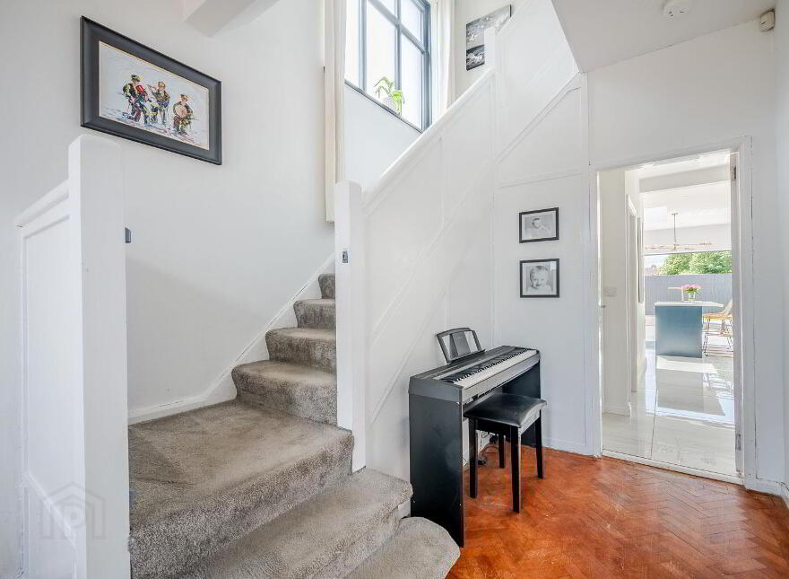 21 Crawfordsburn Road, Bangor, BT19 1BG