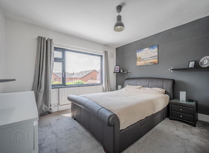21 Crawfordsburn Road, Bangor, BT19 1BG