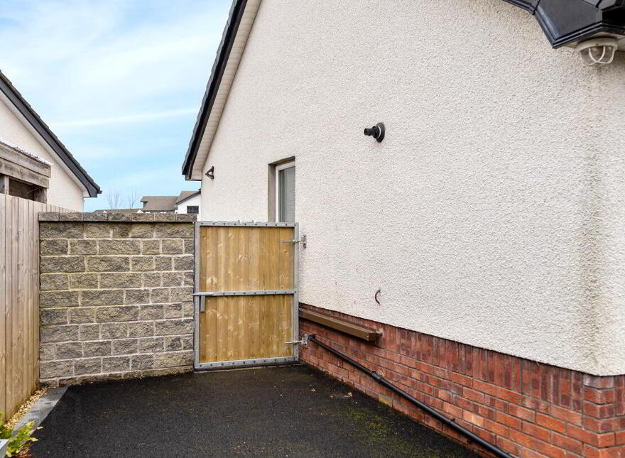 4 Knocklynn Manor, Coleraine, BT52 1WE