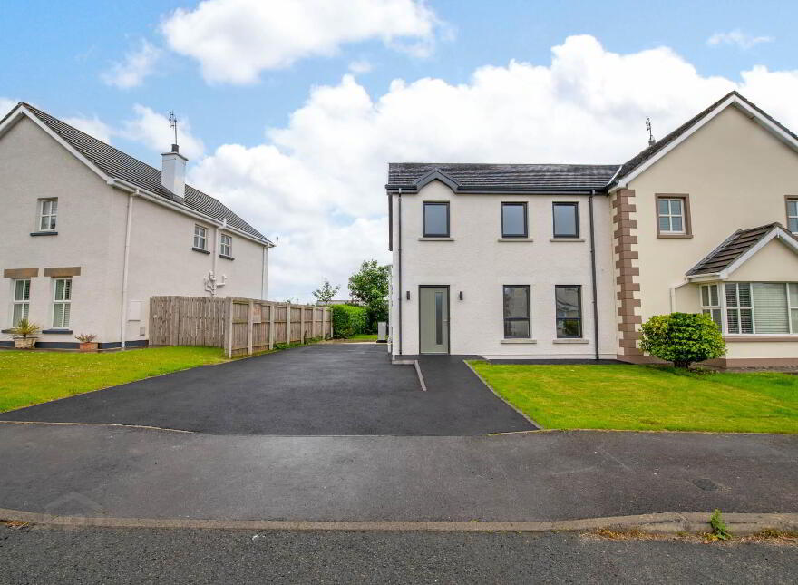 8 Drumcarbit Mews, Malin, F93H6W4